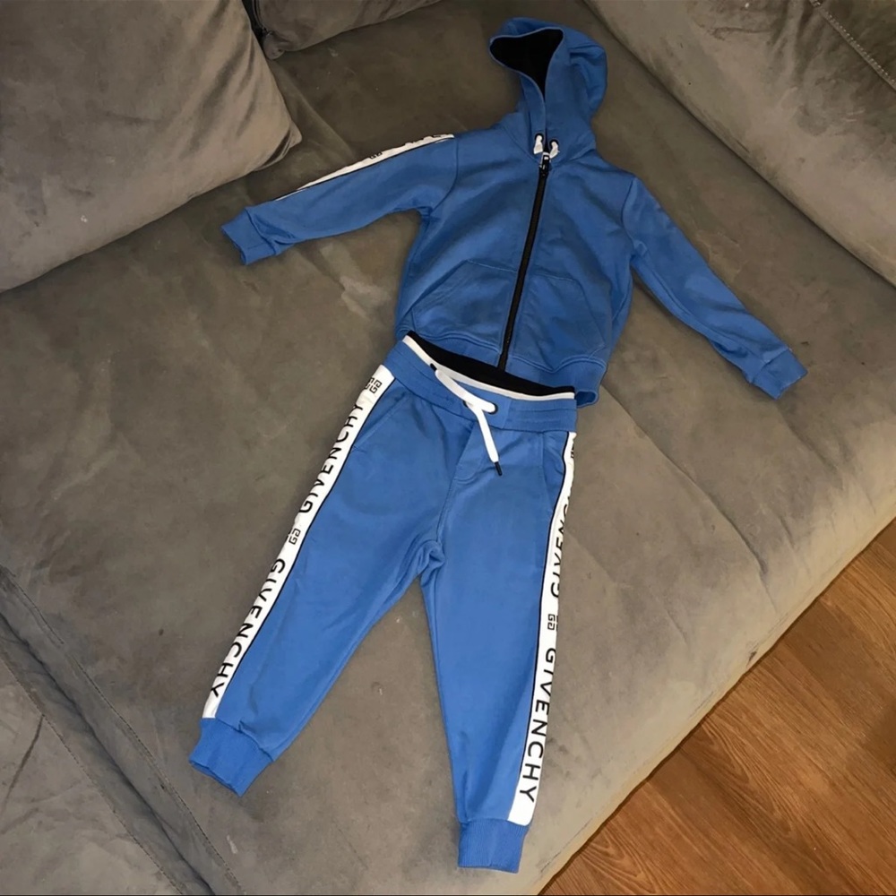 Givenchy Authentic Toddler SweatSuit 4Y
